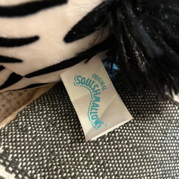 Tracey The Zebra 8inch Squishmallow Valentines Day Edition - Picture 3 of 3